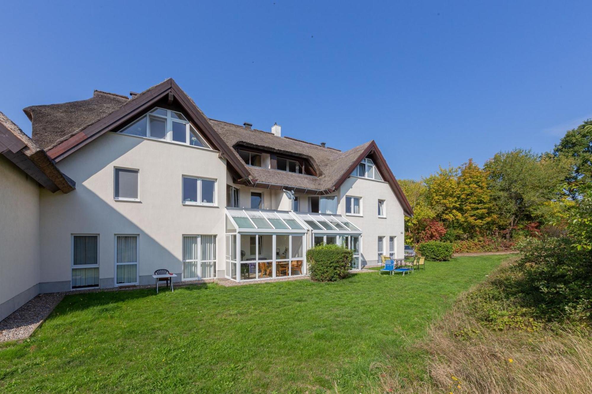 Ferienwohnung Sanddorn - Strandhaus Lobbe Bagian luar foto