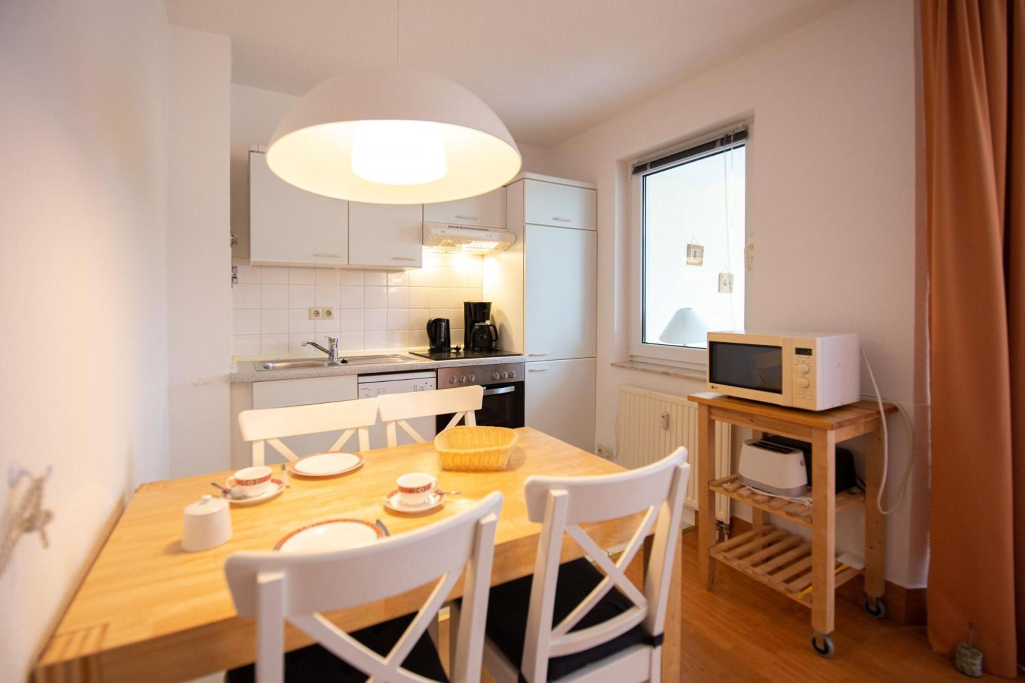 Ferienwohnung Sanddorn - Strandhaus Lobbe Bagian luar foto