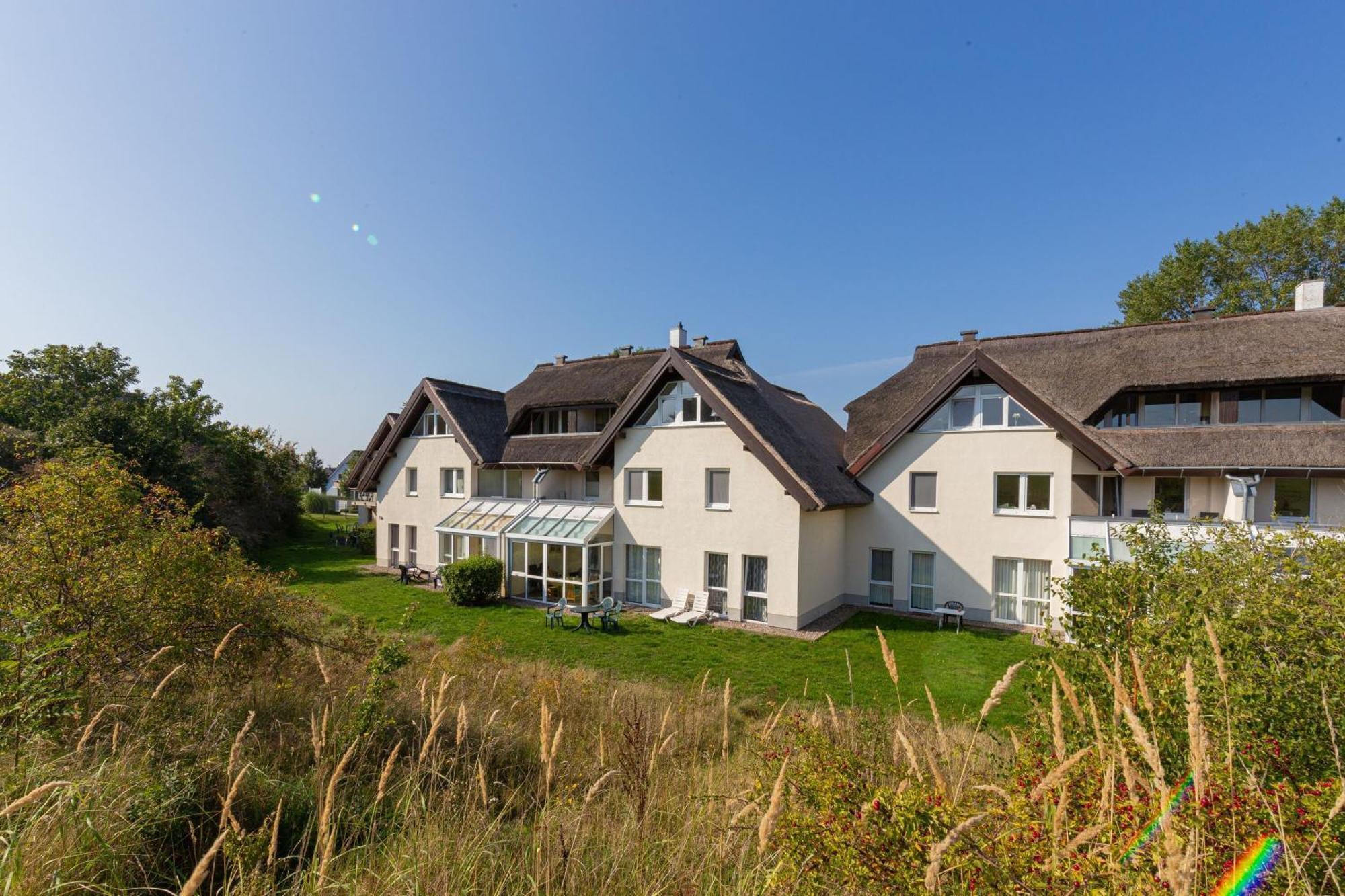 Ferienwohnung Sanddorn - Strandhaus Lobbe Bagian luar foto